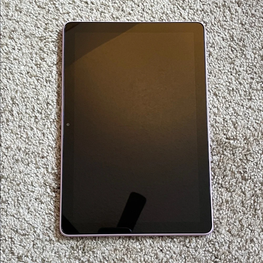 Amazon fire HD 10 Tablet in Lavender 11gen